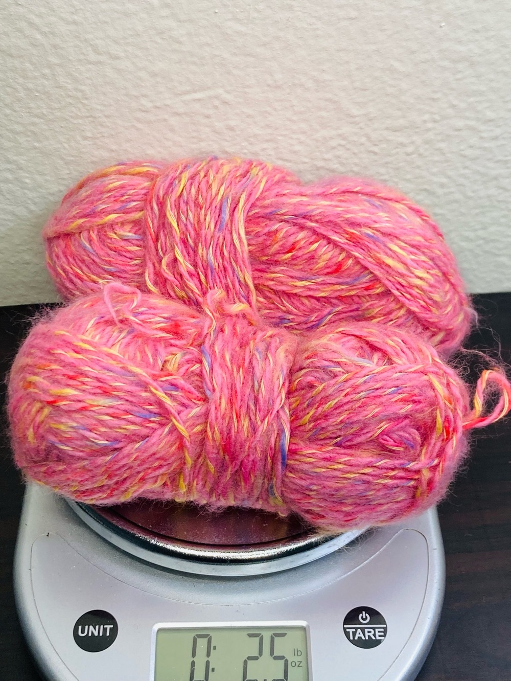 71 g / 2.5 oz Pink Multicolor Tweed Yarn Skeins - Soft Yarn